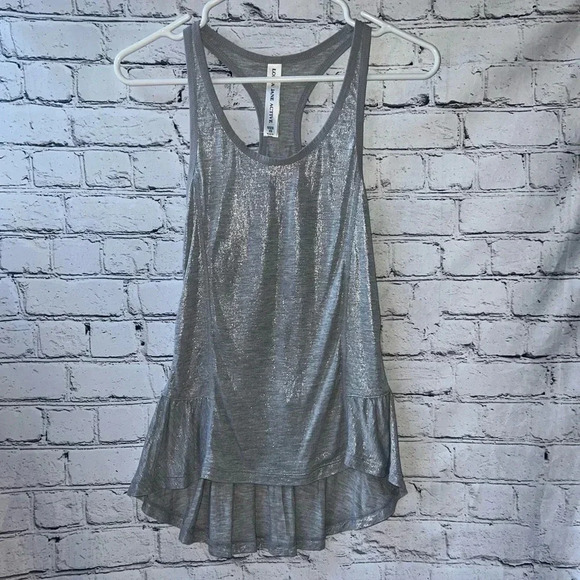 Lorna Jane Tops - Lorna Jane Activewear Gray Glitter Ruffled Racerback Tank‎ Size XS